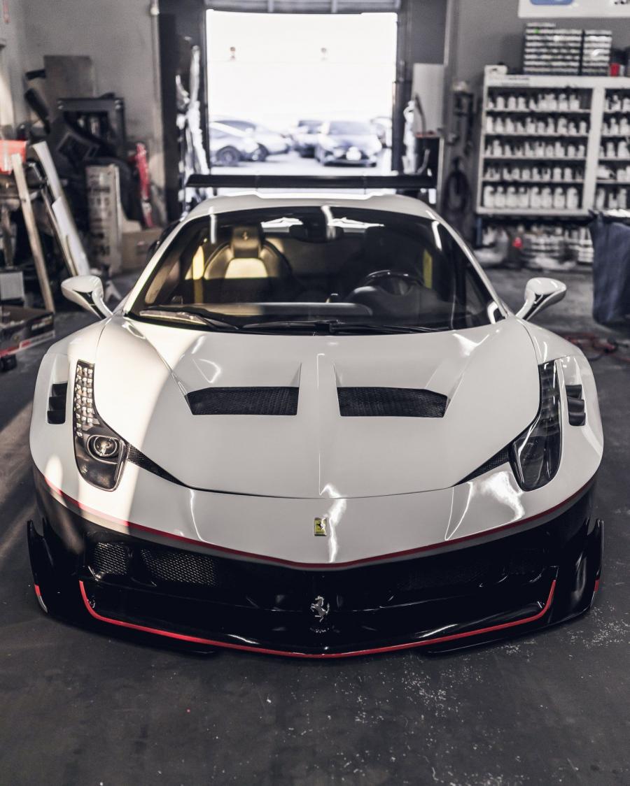  Ferrari 458 Spider by Impressive Wrap 2019 года  (фото 4 из 4)